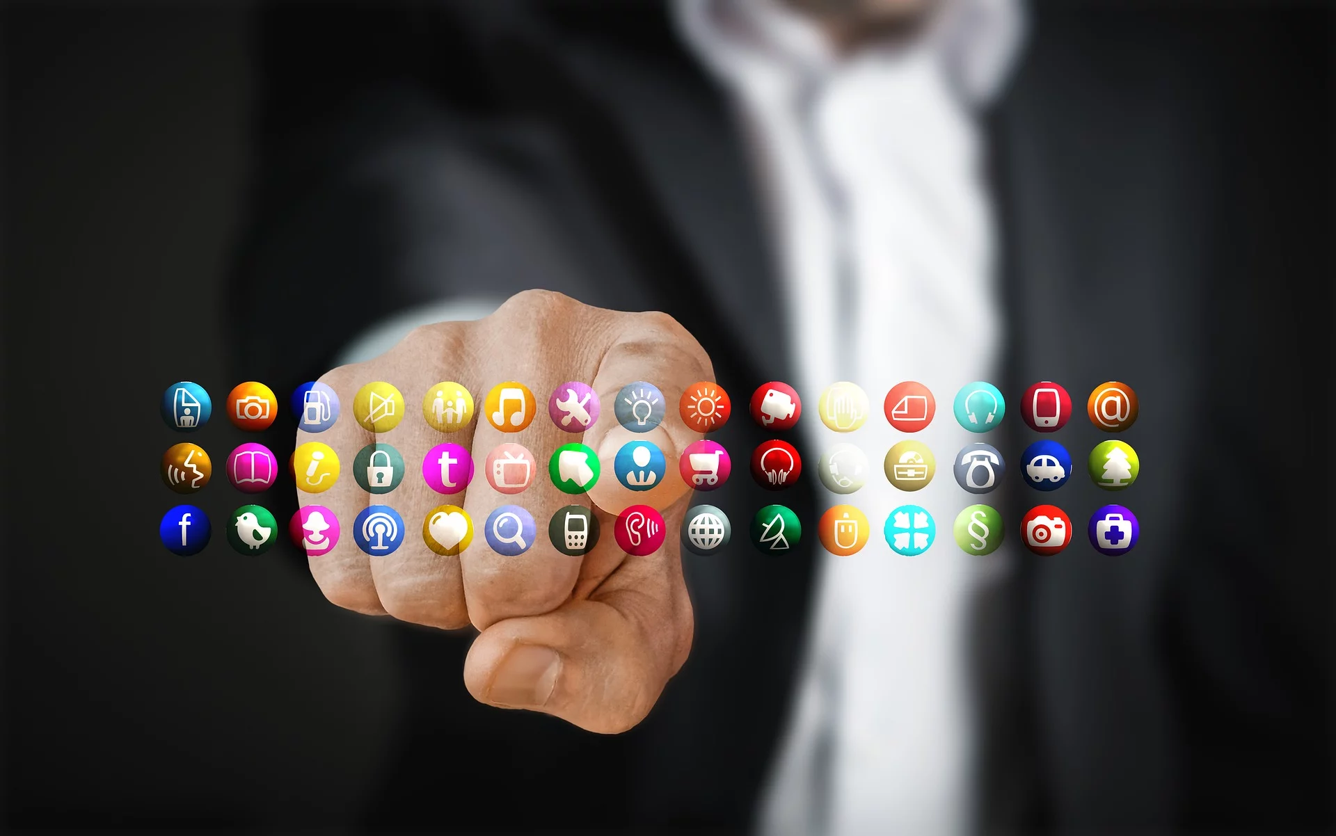 Jak poprawnie dodać do strony własną ikonę favicon dla przeglądarek oraz systemów iOS, Androida i Windows 8 1 turn on 2944067 1920 Jak poprawnie dodać do strony własną ikonę favicon dla przeglądarek oraz systemów iOS, Androida i Windows 8
